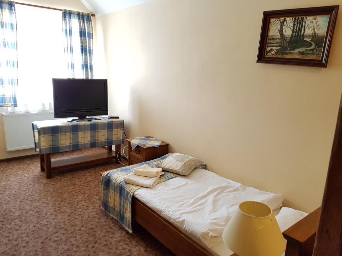Karczma Na Woli Hotel Biłgoraj Exterior foto